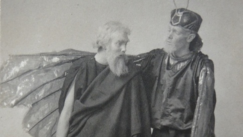 black and white photograph of Philocelon with a wasp