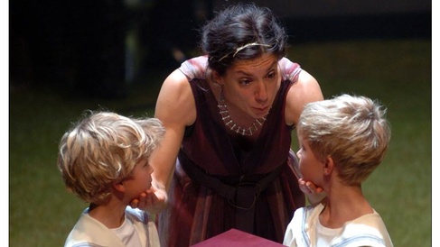 Medea and her children 