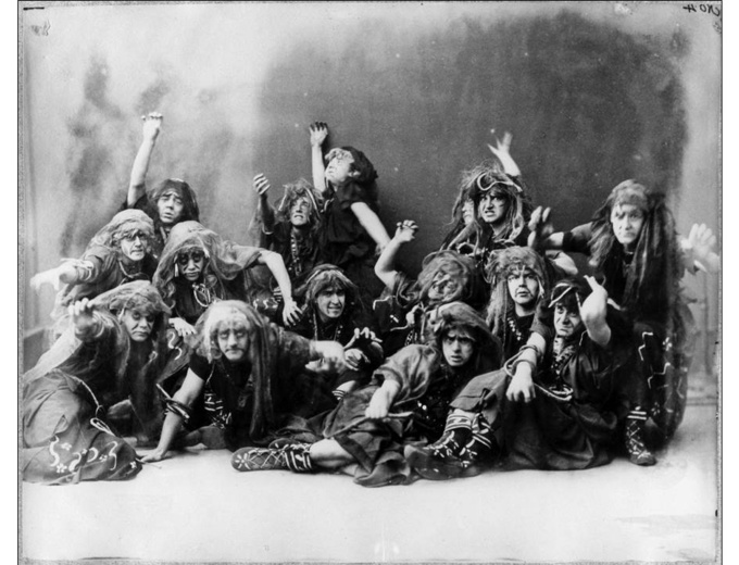 Black and white photo of the chorus of Eumenides 1885